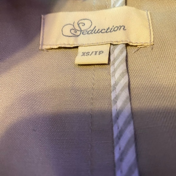 Trench Coat - Picture 3 of 3